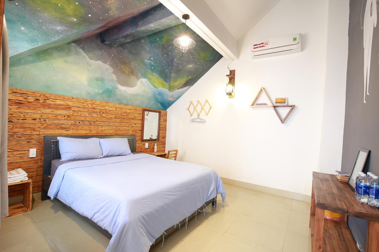 Little Flower Homestay Da Nang Son Tra Bagian luar foto